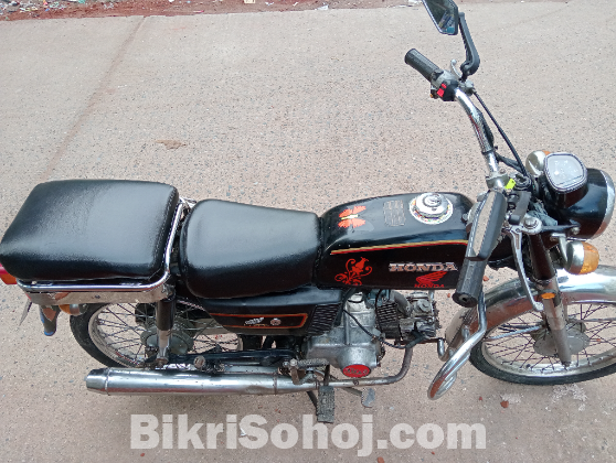 Honda cd70
